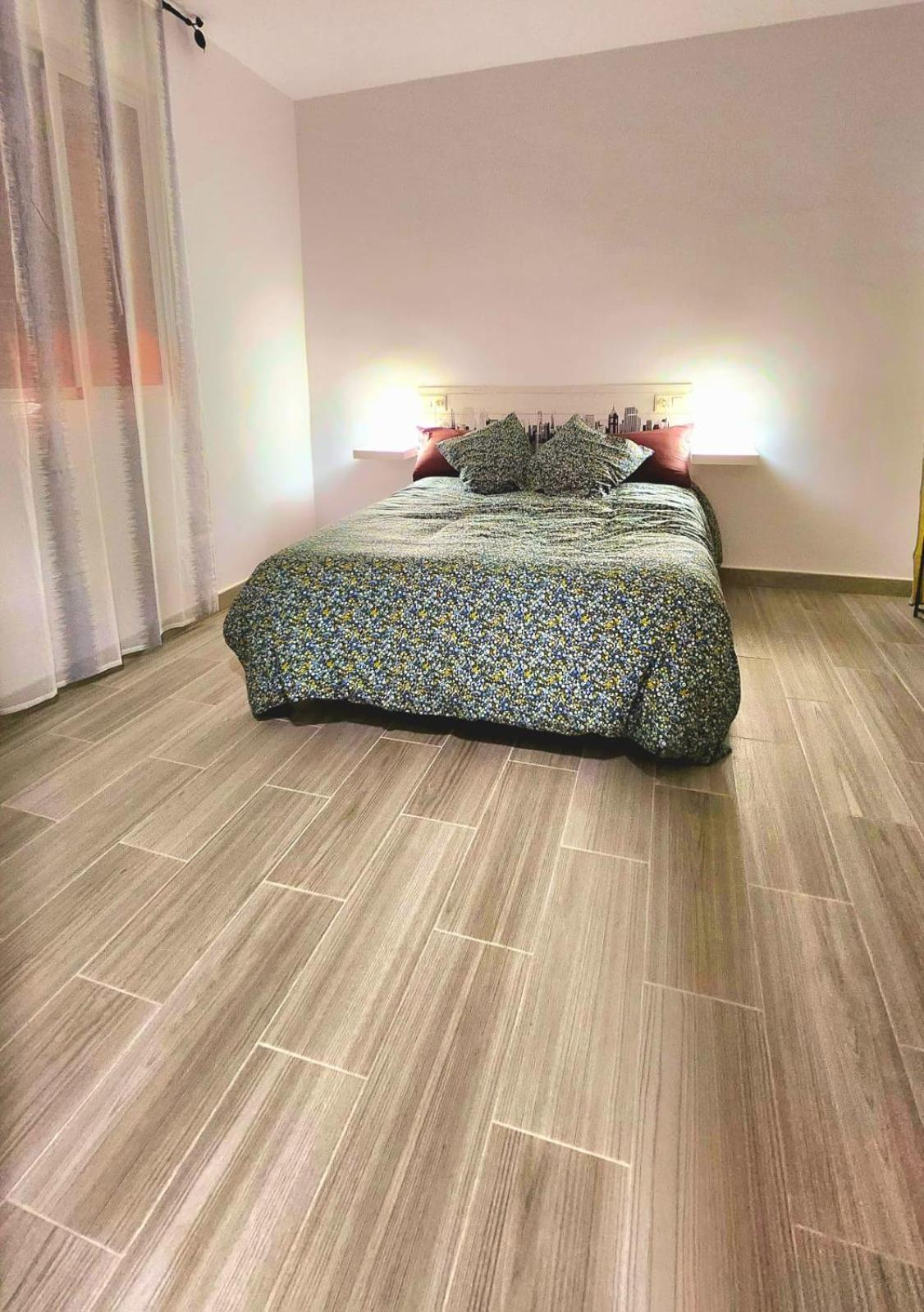Apartamentos La Hormiguita Málaga Extérieur photo